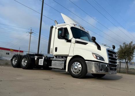 2022 Freightliner CASCADIA 126 Daycab #4770 2022 Freightliner CASCADIA 126 Daycab #4770