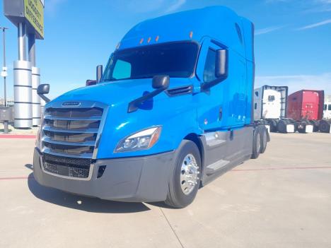 2022-freightliner-cascadia-126-sleeper #4878