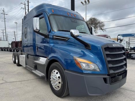 2022-freightliner-cascadia-126-sleeper #4953