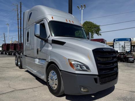 2022-freightliner-cascadia-126-sleeper #4968