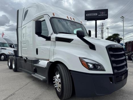 2024-freightliner-cascadia-126-sleeper #5023