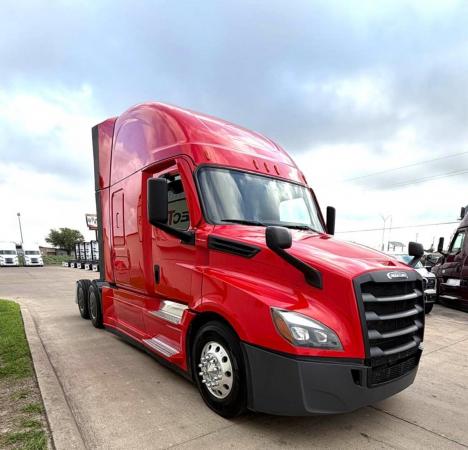 2024-freightliner-cascadia-126-sleeper #5042