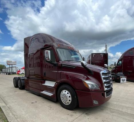 2022-freightliner-cascadia-126-sleeper #5060