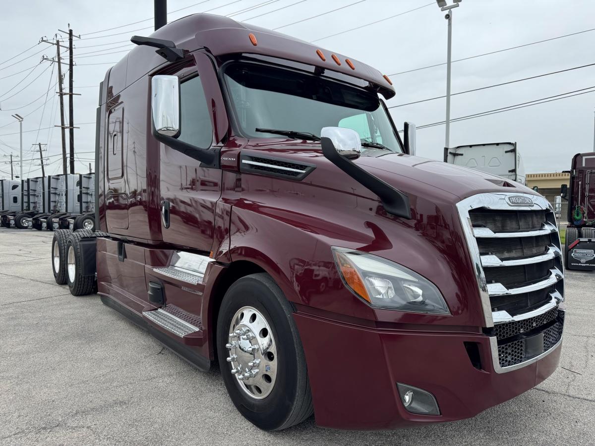 2022 Freightliner Cascadia