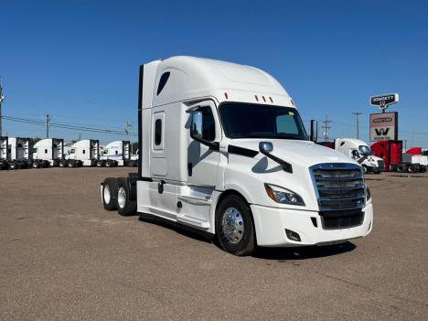 2020-freightliner-cascadia-126-sleeper #5083