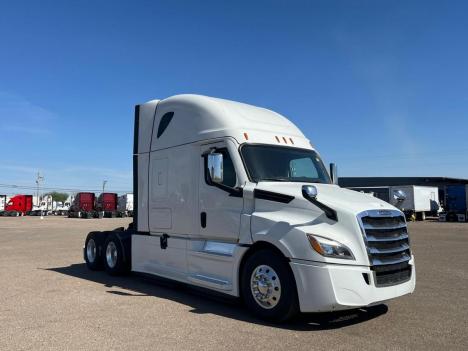 2020-freightliner-cascadia-126-sleeper #5084