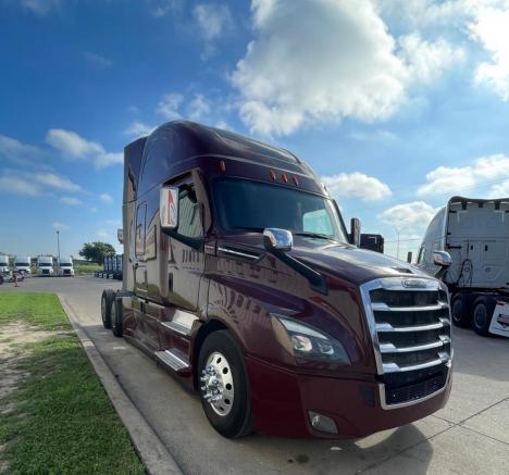 2023-freightliner-cascadia-126-sleeper #5092