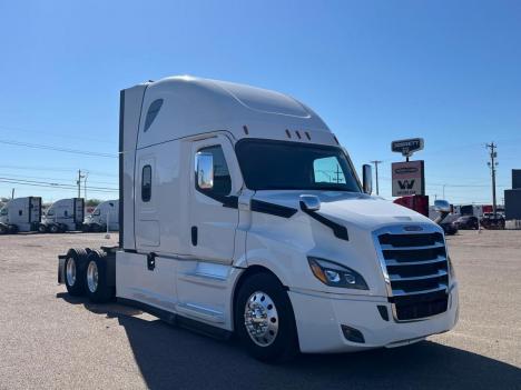 2020-freightliner-cascadia-126-sleeper #5094