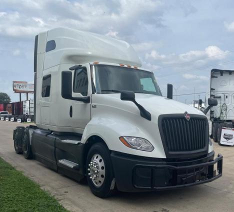 2022-international-lt625-sleeper #5118