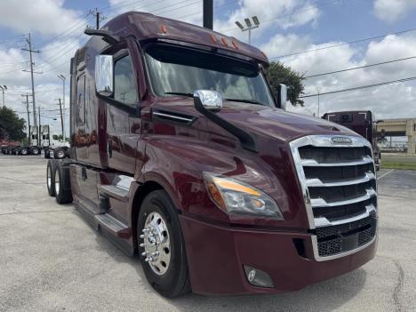 2022-freightliner-cascadia-126-sleeper #5183