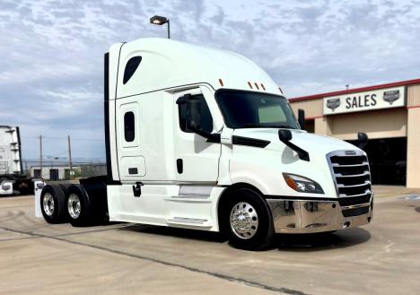 2023-freightliner-cascadia-126-sleeper #5366