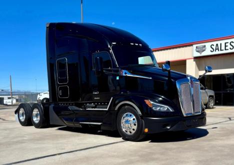 2022-kenworth-t680-sleeper #5385