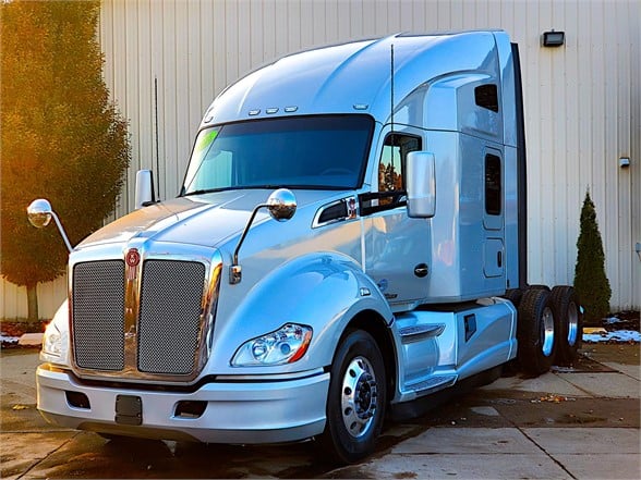 2016 Kenworth T680 Sleeper For Sale 12164