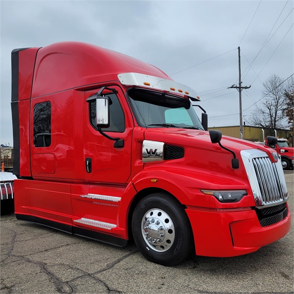 2024 WESTERN STAR 57X SLEEPER FOR SALE 14524