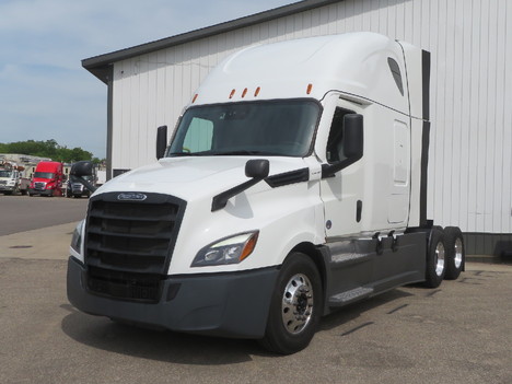 2024 FREIGHTLINER CASCADIA 126 Sleeper #15034