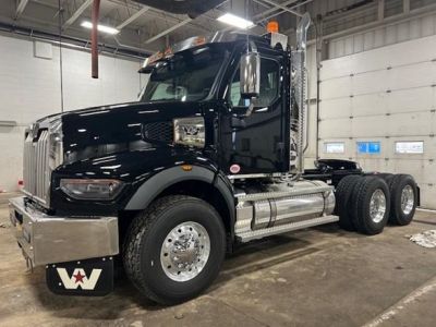 2026 WESTERN STAR 49X Daycab #15047