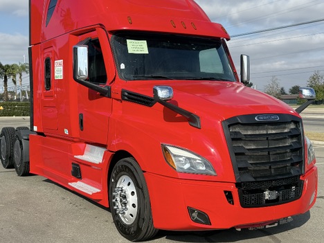 2022-freightliner-cascadia-126-tandem-axle-sleeper #1192