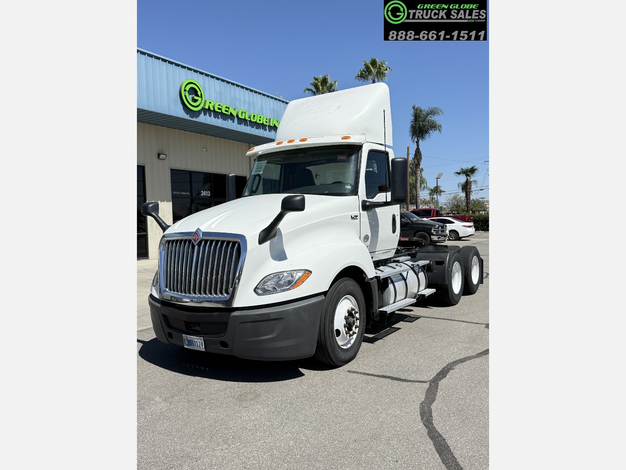 2021 INTERNATIONAL LT625 Single Axle Daycab #1 2021 INTERNATIONAL LT625 Single Axle Daycab #1