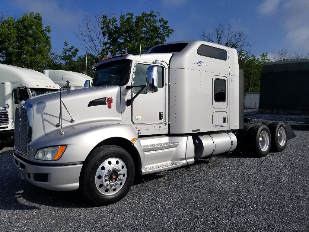 2014 Kenworth T660 Sleeper