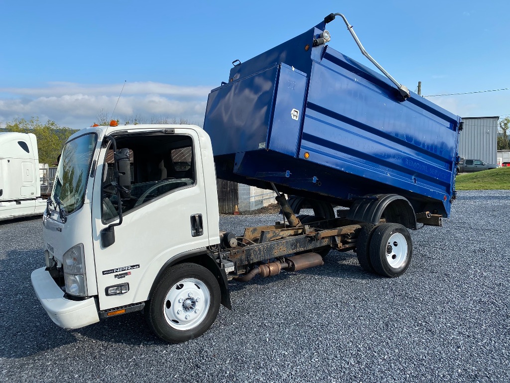 2013 ISUZU NPR DUMP TRUCK FOR SALE 9338