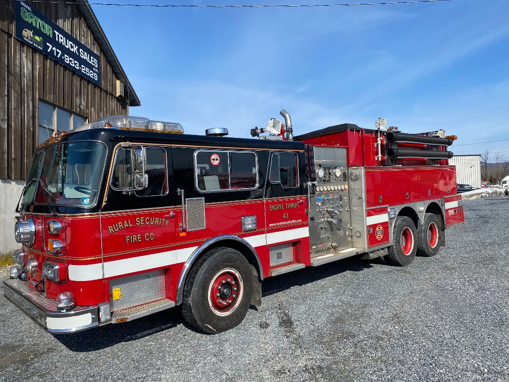 1986 FREIGHTLINER Seagrave Fire Truck #246