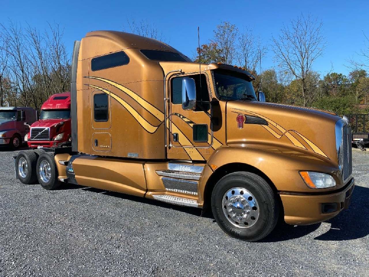 2015 KENWORTH T660 STUDIO TANDEM AXLE SLEEPER FOR SALE 9714