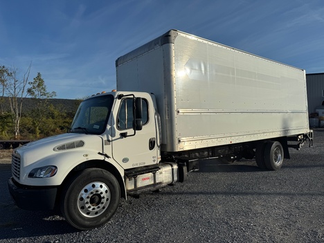 2020 FREIGHTLINER M2 Box Van Truck #9848