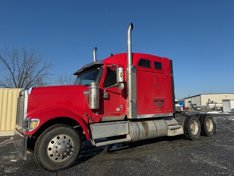 2006-international-9900-tandem-axle-sleeper #9868