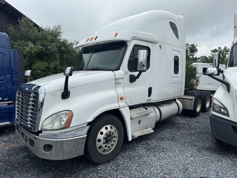 2012 FREIGHTLINER Cascadia Tandem Axle Sleeper #9926