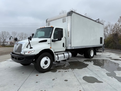 2021 INTERNATIONAL MV607 Box Van Truck