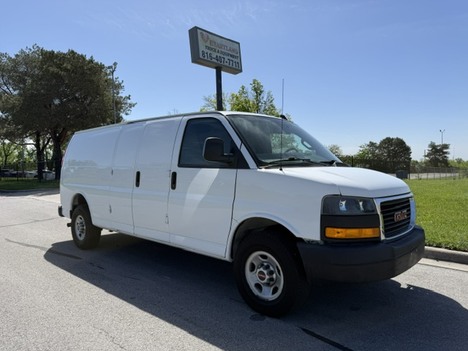 2020 GMC Savana 3500 Panel - Cargo Van
