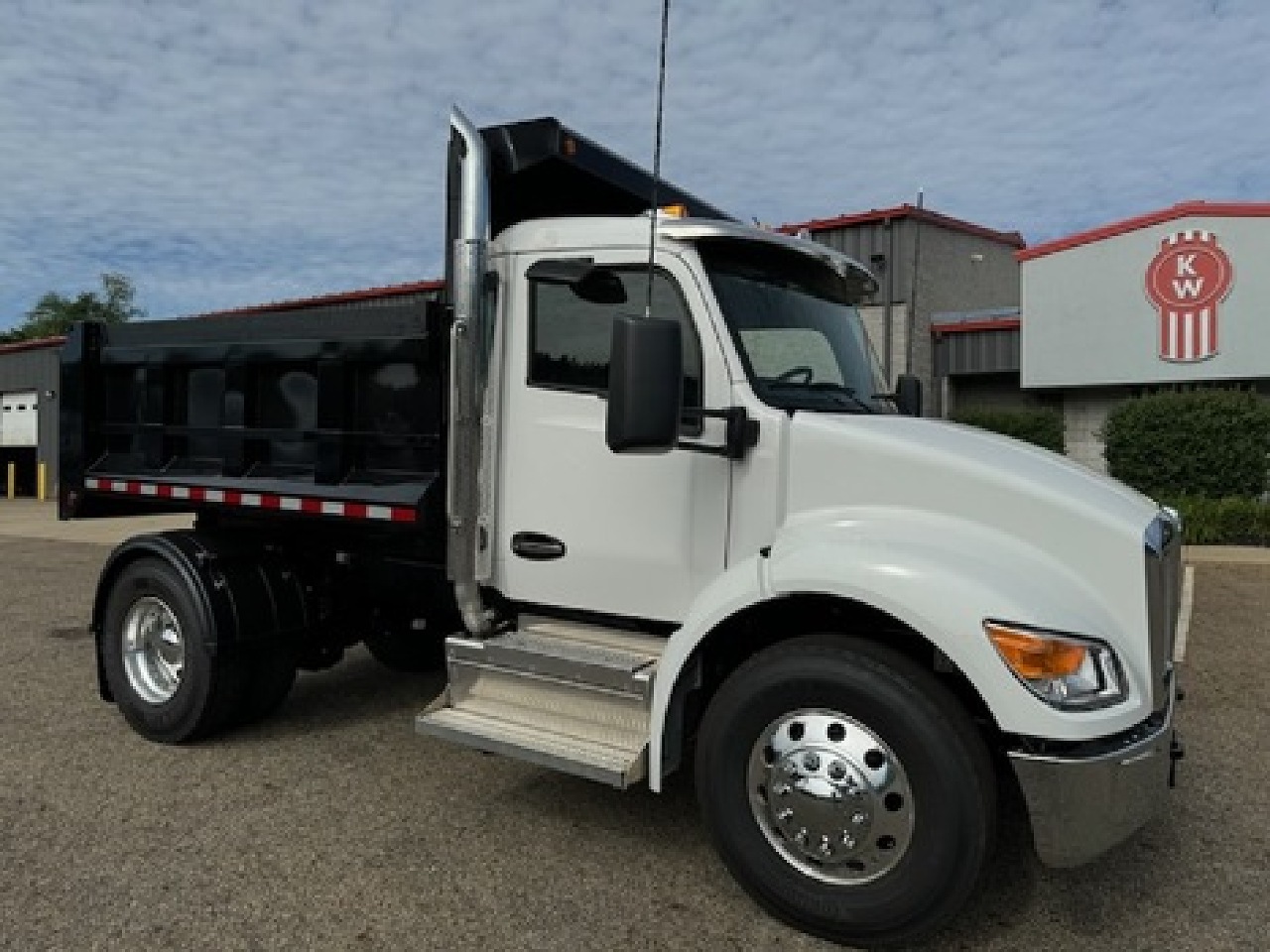 Kenworth Cab And Chassis For Sale 2025 KENWORTH T280 CAB CHASSIS TRUCK FOR SALE #1189