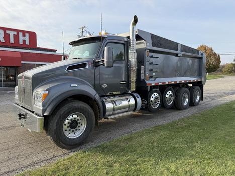 2026 KENWORTH T880s Quad Axle Dump Truck #1464 2026 KENWORTH T880s Quad Axle Dump Truck #1464