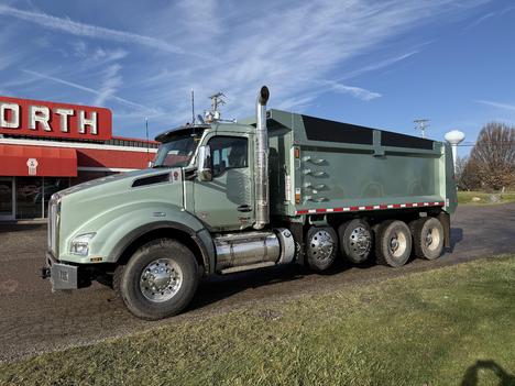 2026 KENWORTH T880 Quad Axle Dump Truck #1477