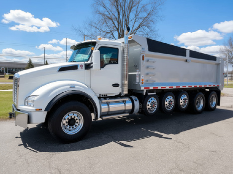 2026 KENWORTH T880 6 Axle Dump Truck #1483