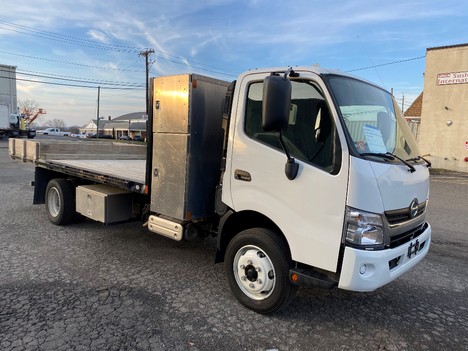 USED 2018 HINO 195 FLATBED TRUCK #1135-1