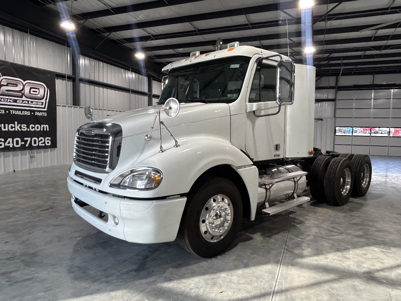 2012 FREIGHTLINER COLUMBIA TANDEM AXLE DAYCAB FOR SALE 15429