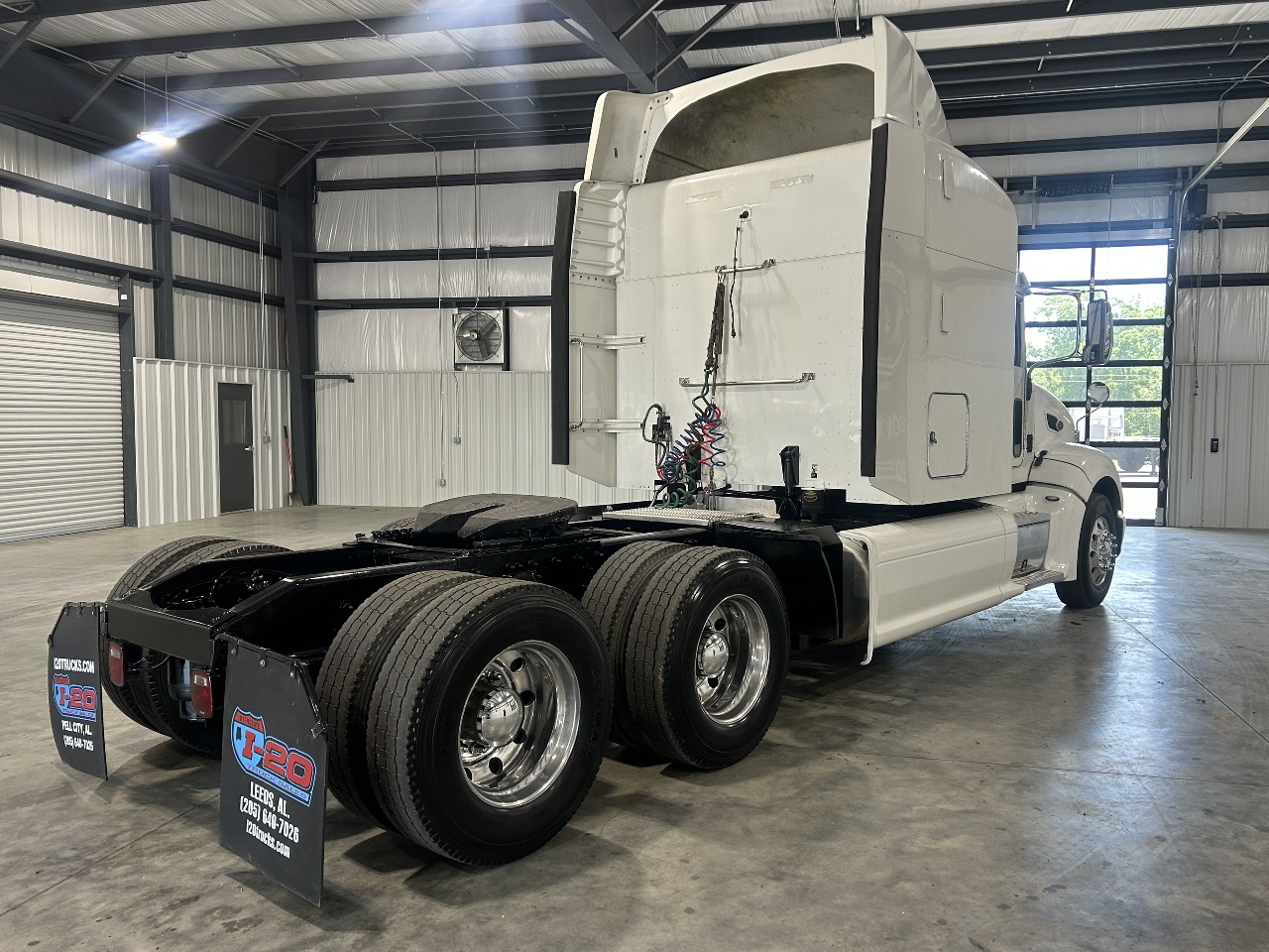 まっつん20130318 Used 2009 Peterbilt 386 Day Cab - Cummins ISX - 13 Speed