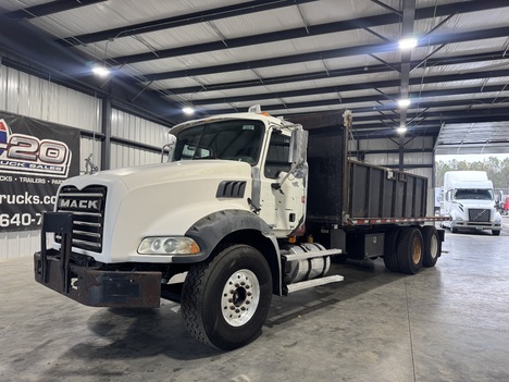2009-mack-gu813-flatbed-dump-truck #15974