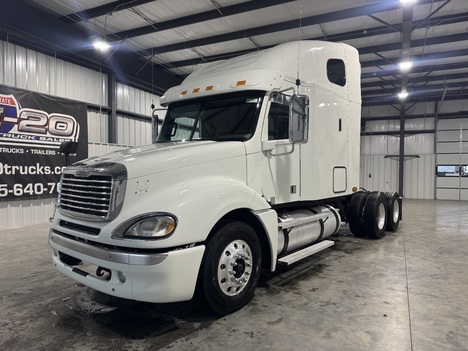 2020-freightliner-columbia-tandem-axle-sleeper #15977