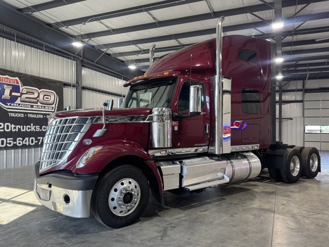 2022 INTERNATIONAL Lonestar Tandem Axle Sleeper #16002