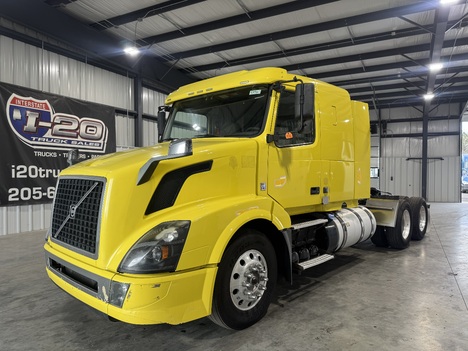 2018-volvo-vnl-tandem-axle-sleeper #16058