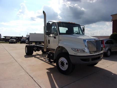 USED 2008 INTERNATIONAL 4300 CAB CHASSIS TRUCK #1804-2