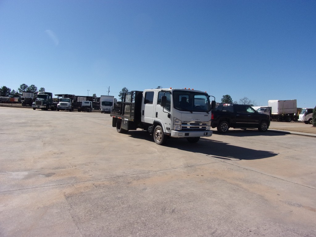 2015 ISUZU NPR HD Landscape Truck
