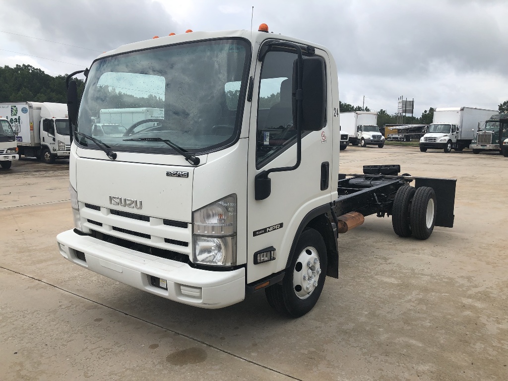 2013 ISUZU NPR Cab Chassis Truck