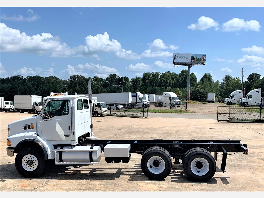 2008 STERLING LT 9500 Tandem Axle Daycab