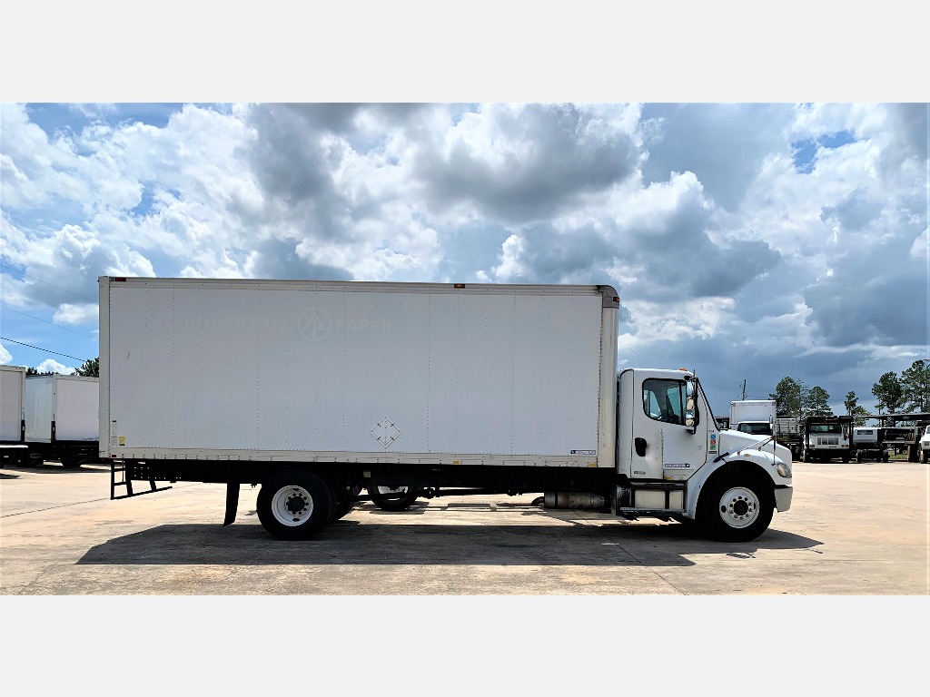 2007 FREIGHTLINER M2 Box Van Truck