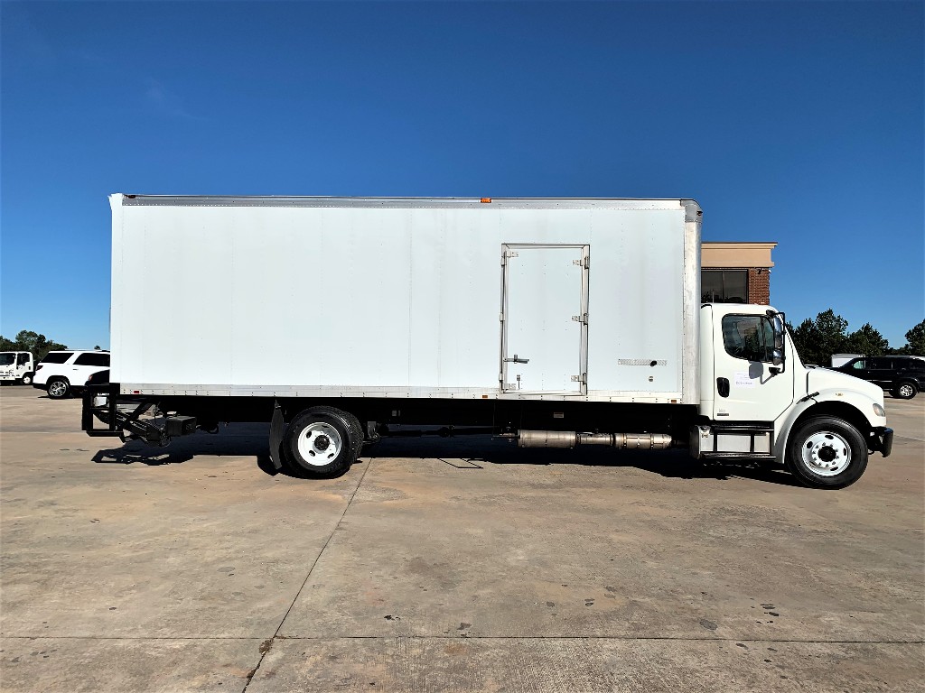 2014 FREIGHTLINER M2 Box Van Truck