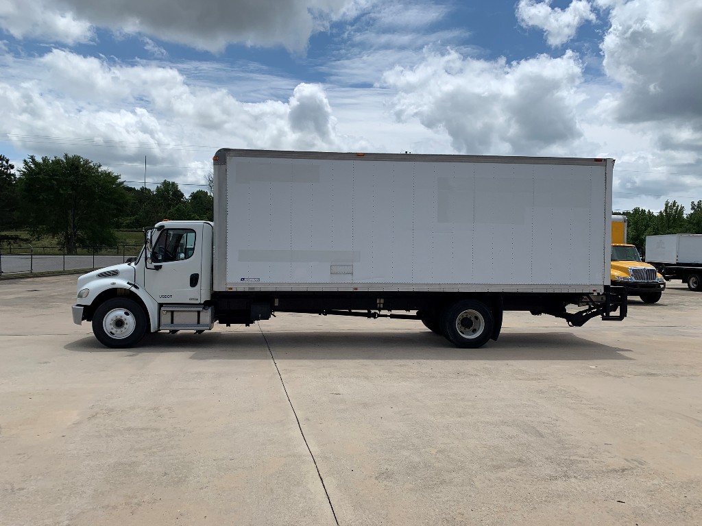 2009 FREIGHTLINER M2 Box Van Truck