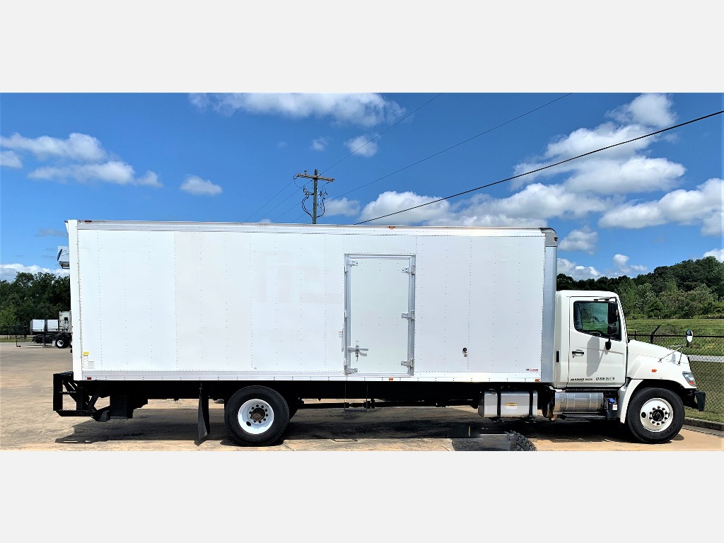 2013 HINO 268 Box Van Truck